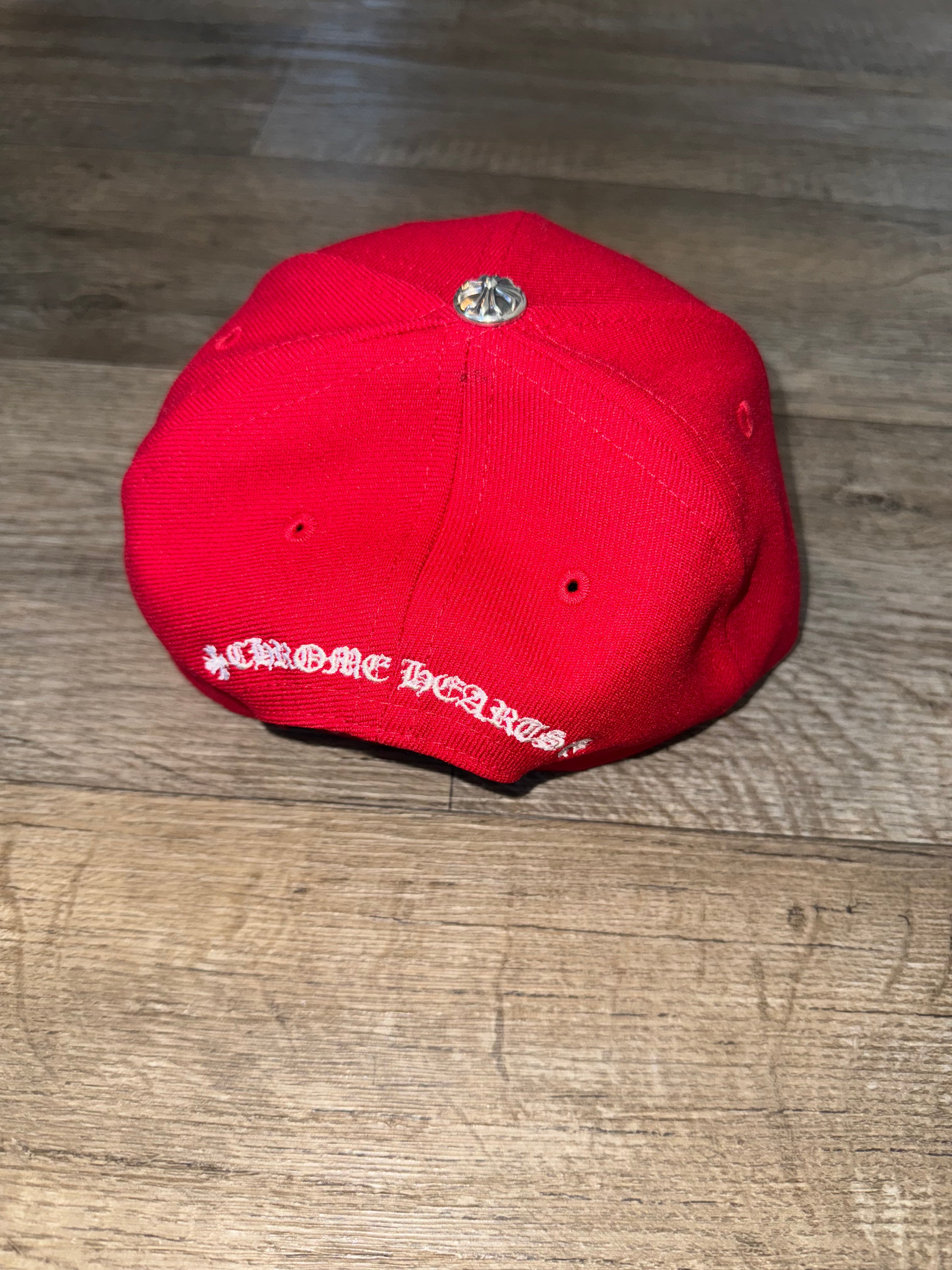 RED CHROME HEARTS LOGO HAT