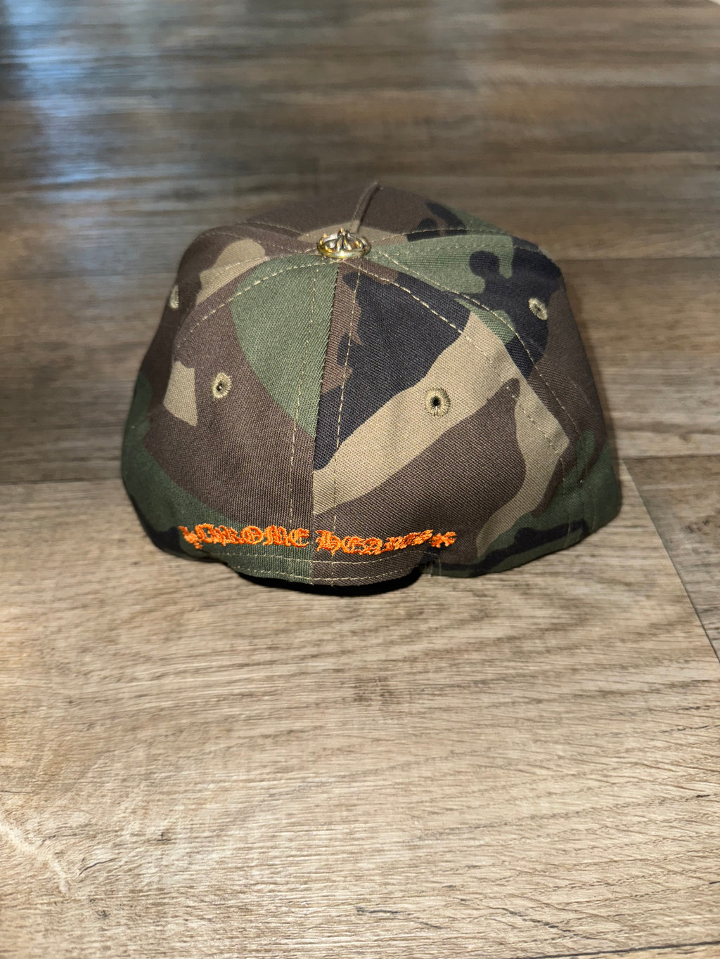 CHROME HEARTS CAMO LOGO HAT