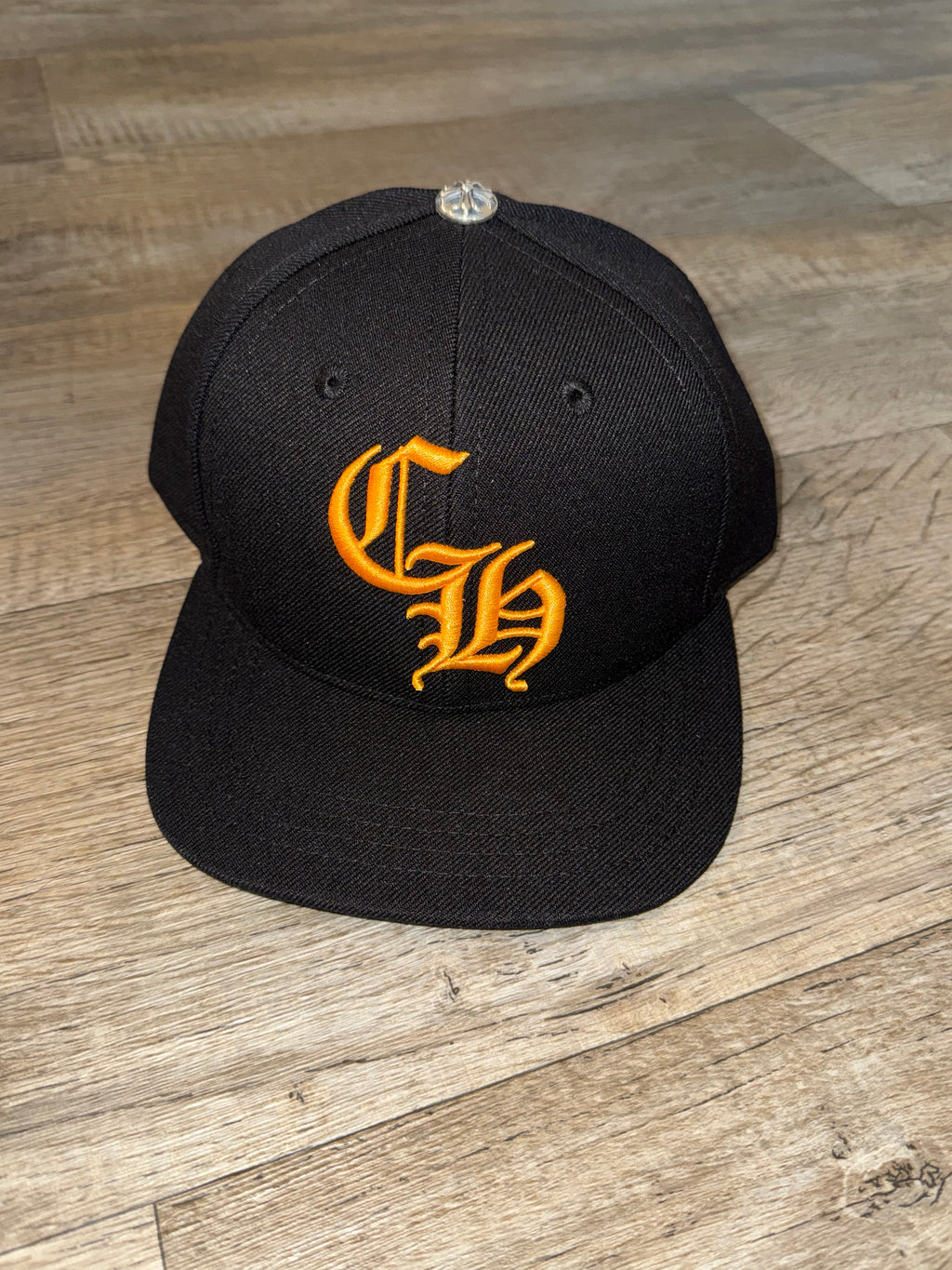 BLACK & YELLOW CHROME HEARTS LOGO HAT