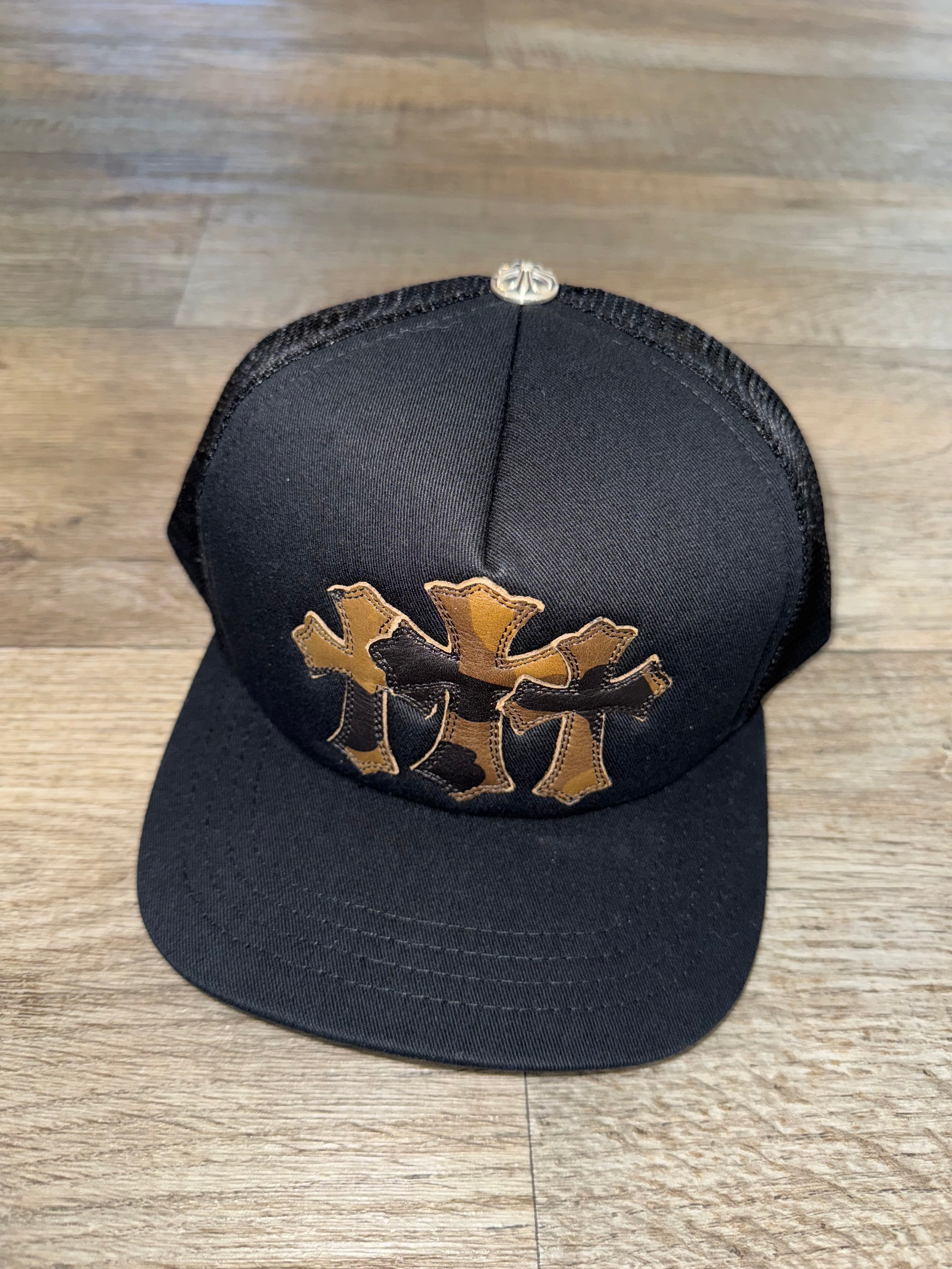 EXCLUSIVE CHROME HEARTS CROSS COLORWAY HAT